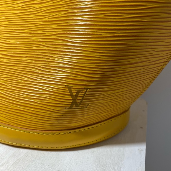 Louie Vuitton Saint Jacques Orange Epi Leather - Picture 6 of 8